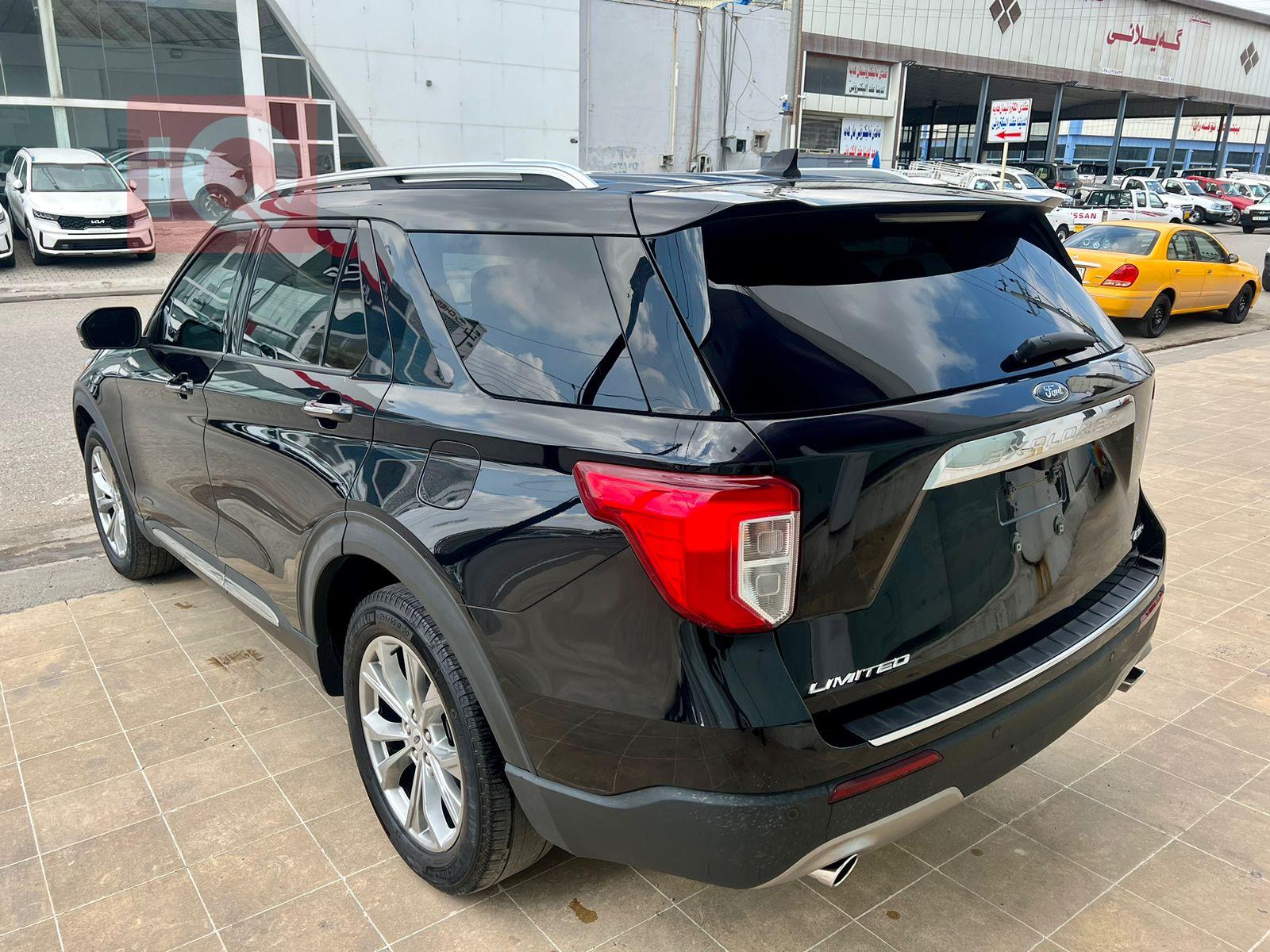 Ford Explorer